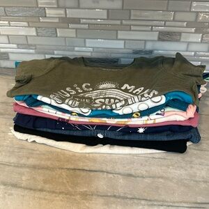 Girl shirts size 7/8 lot/ bundle